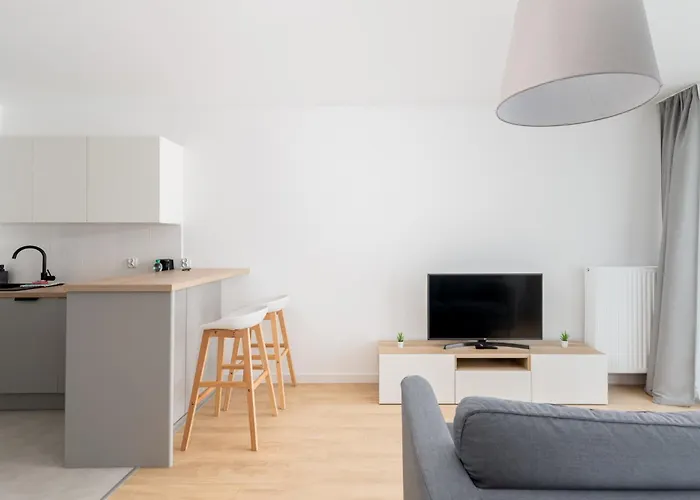 Tauron Modern By Bookinghost