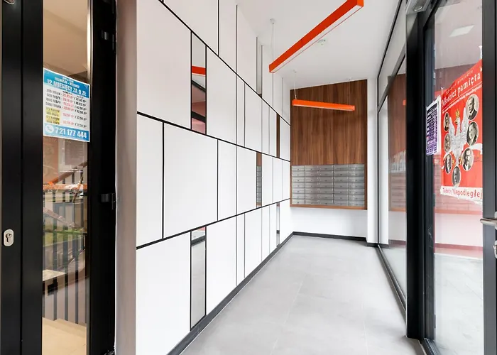 Tauron Modern By Bookinghost