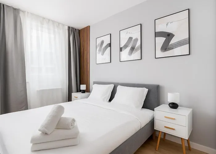 דירה Tauron Modern By Bookinghost