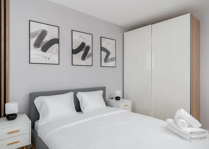 דירה Tauron Modern By Bookinghost *